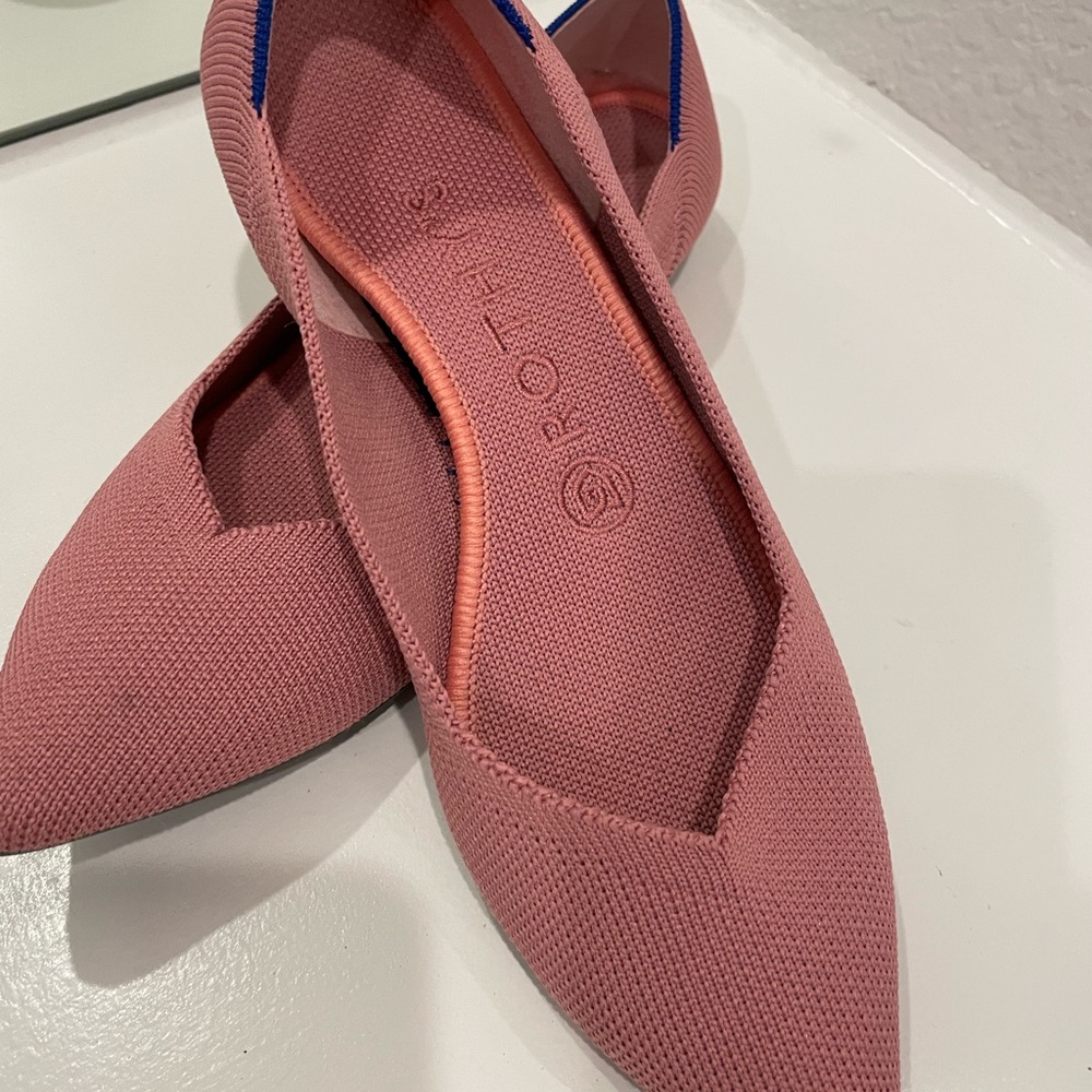 Pink Rothy’s size 7 - Picture 3 of 9